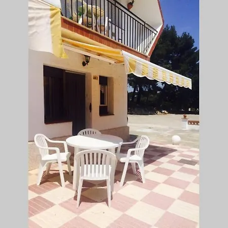 Entre La Playa Y La Montana Apartment