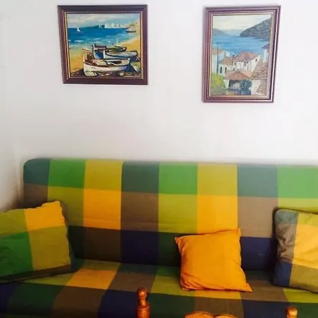 Entre La Playa Y La Montana Apartment