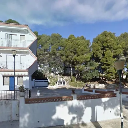 Entre La Playa Y La Montana Calafell