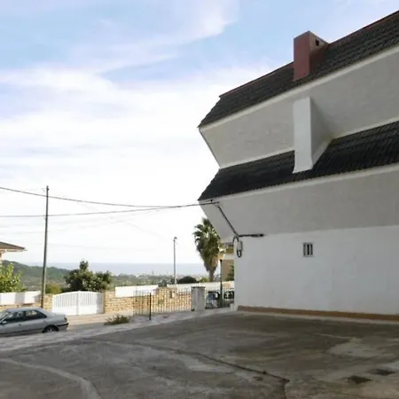Apartment Entre La Playa Y La Montana